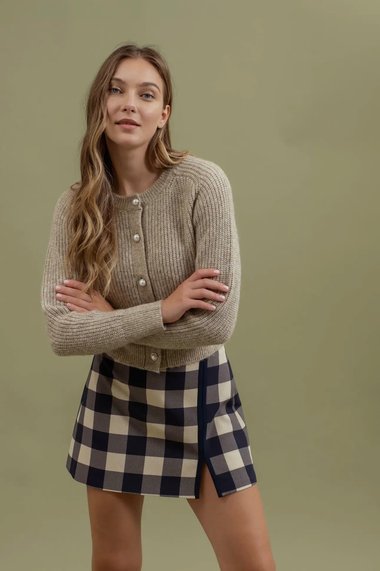 Crew Neck Pearl Button Down Knit Cardigan